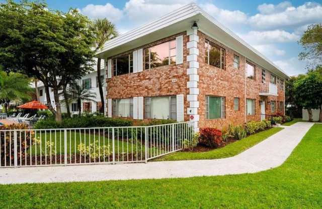 400 S Cypress Rd photos photos