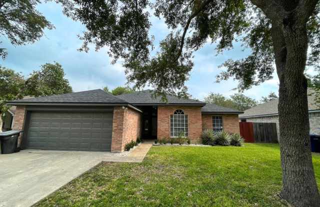 Spacious Living, Perfect Location! photos photos