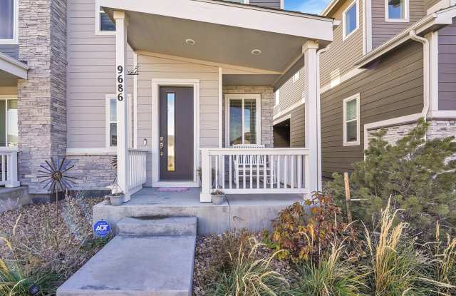 3 bedroom, 2 1/2 bath with 2 car attached garage duplex in Commerce City photos photos