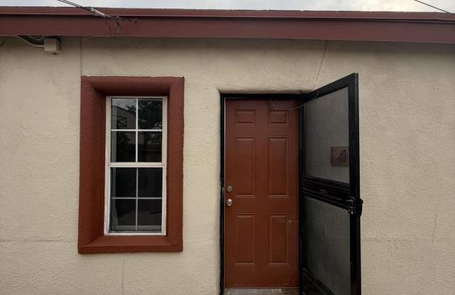 160 Arnold Place Gallery 1