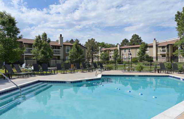 Creekside Apartments photos photos
