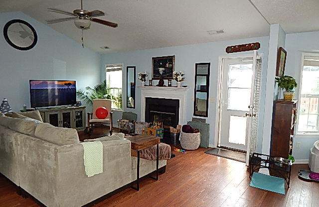 246 Red Carnation Drive Gallery 4
