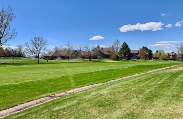 2489 S Xanadu Way Unit-B Gallery 3