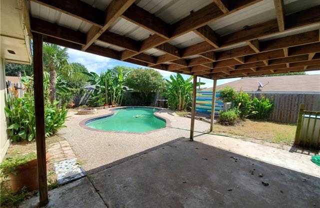 3229 Poteet Drive Gallery 2