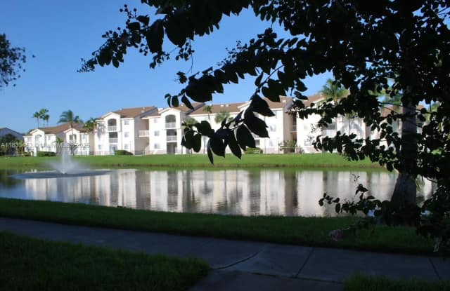 2640 S University Dr photos photos