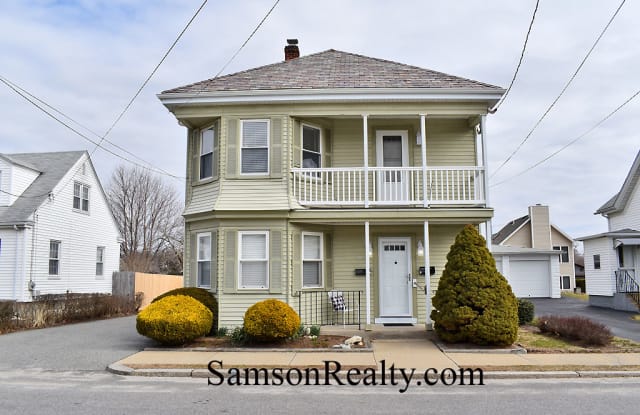 78 Clemence St - 78 Clemence Street, Cranston, RI 02920