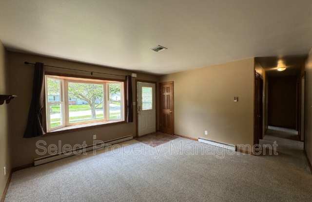 8239 Wyoming Pass Gallery 3