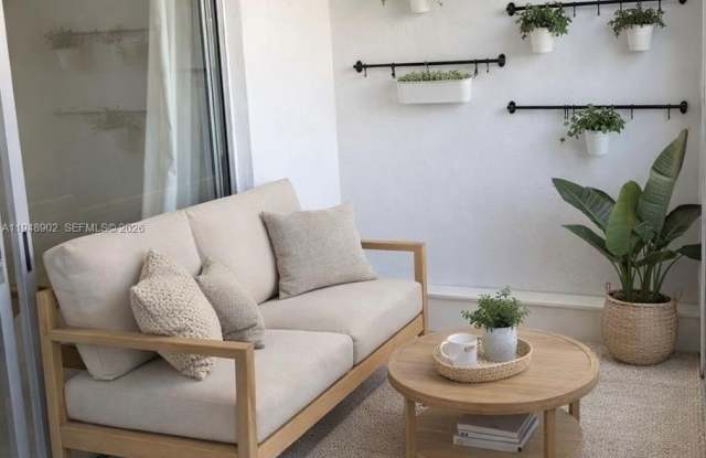 501 E Dania Beach Blvd photos photos