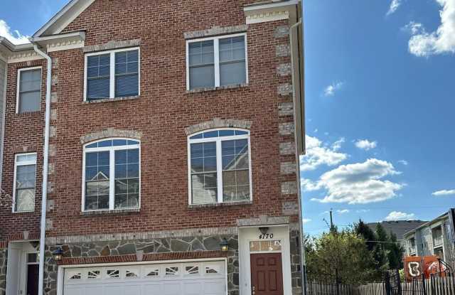 4170 MORRISONS WAY - 4170 Morrisons Way, Fair Oaks, VA 22030