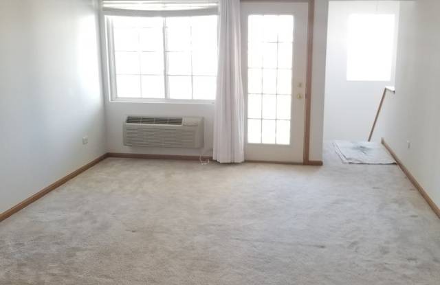 1327 Silverstone Drive Gallery 4