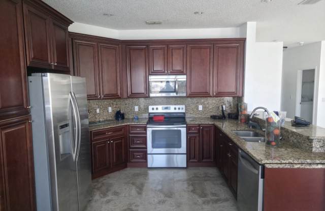 2241 Wyndam Way - 2241 Wyndam Way, Buenaventura Lakes, FL 34743