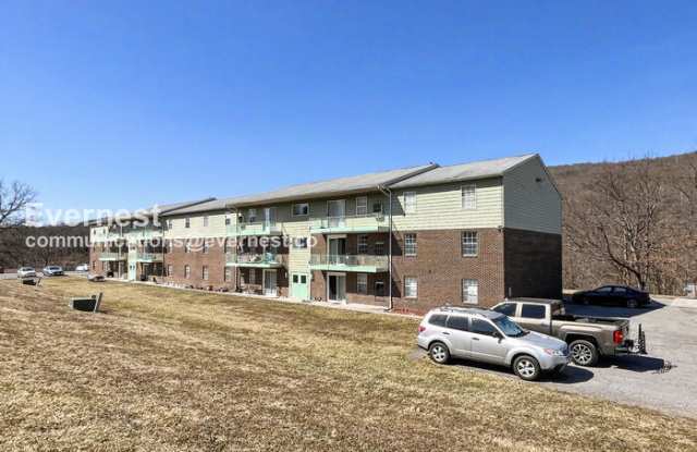 12804 North Cresap Street photos photos