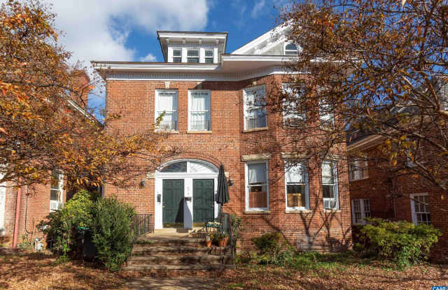 615 E HIGH ST - 615 East High Street, Charlottesville, VA 22902