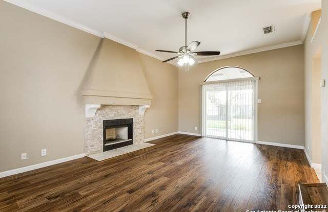 9330 VALLEY HEDGE photos photos