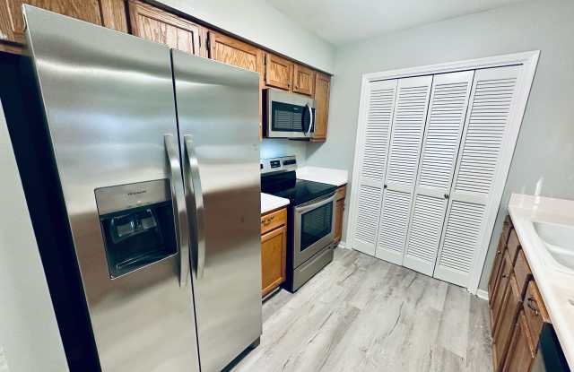 200 Autumn Drive photos photos