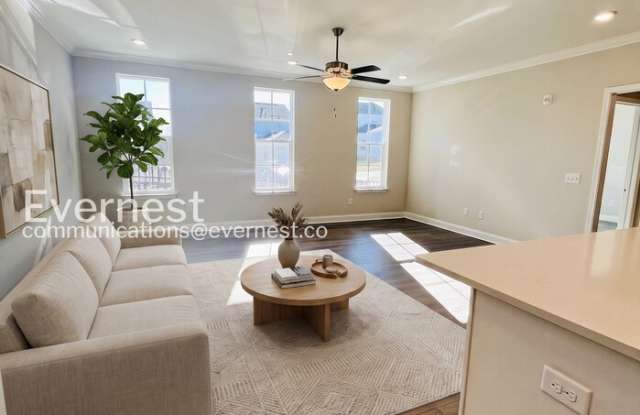 828 Goswell Drive photos photos