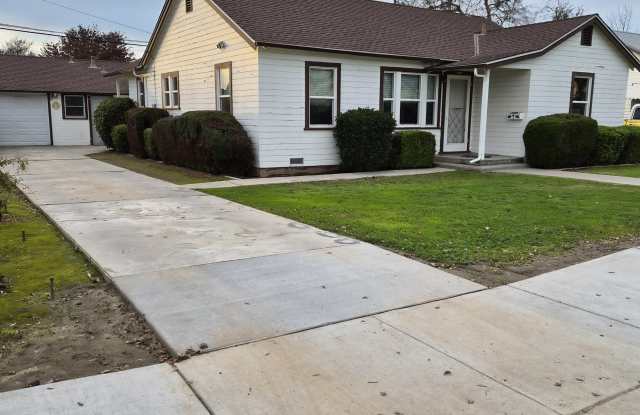 1059 S Rupert - 1059 South Rupert Avenue, Reedley, CA 93654
