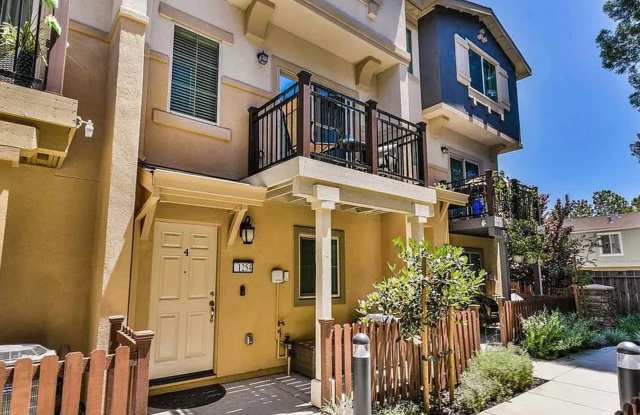 Concord Beautiful 3 bedroom 3 bathroom fully updated townhome, gated community! photos photos