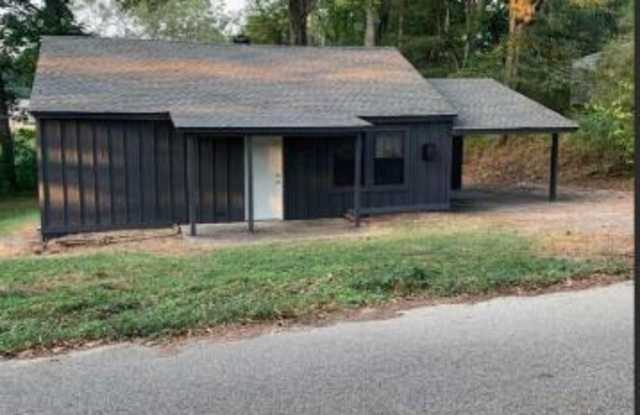 136 Kellum Drive - 136 Kellum Drive, Saltillo, MS 38866