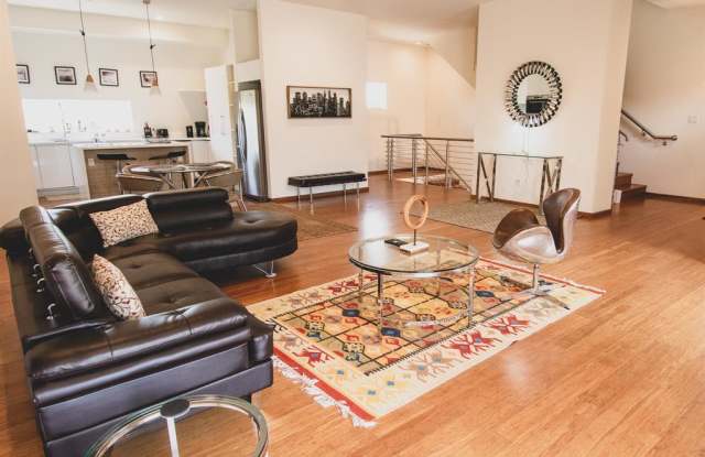2009 Eagle Street - 2009 Eagle St, Houston, TX 77004