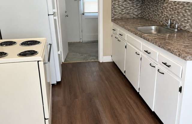 Charming 1-Bedroom Home in Convenient SE Wichita Location Gallery 1