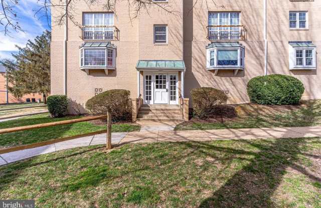 2904 WILLSTON PL #302 photos photos