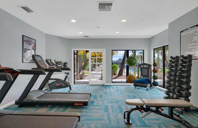 Deerfield Village on Fort Lowell Gallery 2