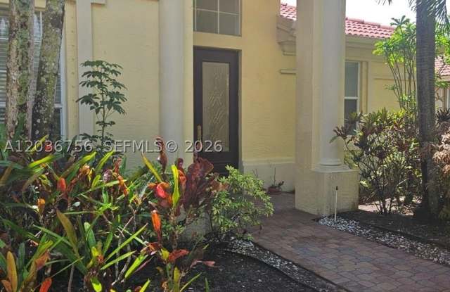13382 Lakepointe Cir Gallery 4