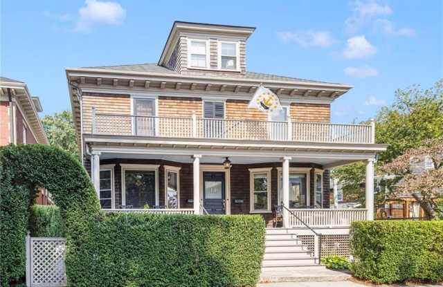 14 Greenough Place unit: B photos photos