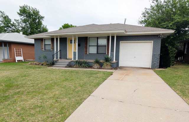 Cute, Remodeled 2 Bed in Village photos photos