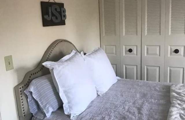 1615 BARNSTEAD DRIVE Gallery 3