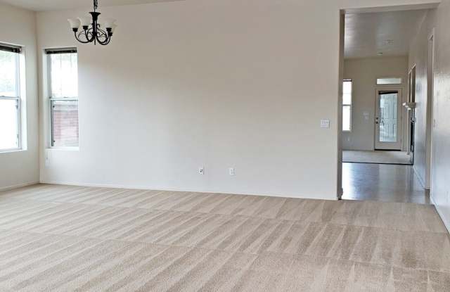 13511 N. 153rd Ave. Gallery 3