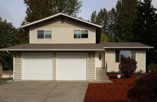 Updated Photos Coming Soon - Fantastic Tri-level Home on a Huge Lot - 27511 43rd Avenue South, Lakeland North, WA 98001