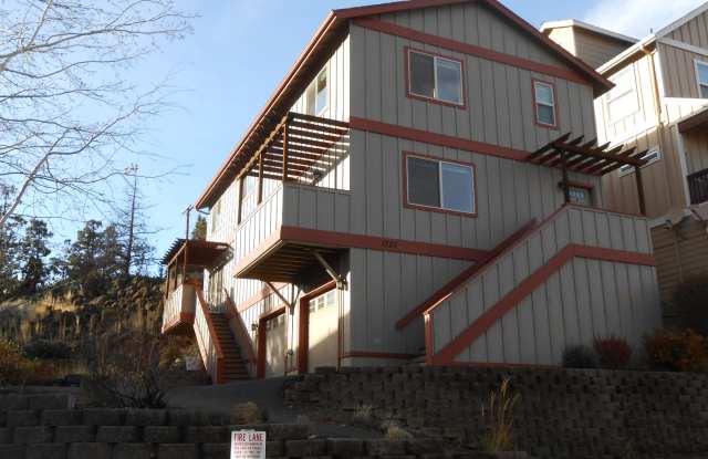 1727 Ne Lotus Drive, #1 - 1727 Northeast Lotus Drive, Bend, OR 97701 1727 Ne Lotus Drive, #1 - 1727 Northeast Lotus Drive, Bend, OR 97701