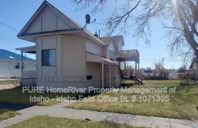1348 1/2 Lake Ave photos photos