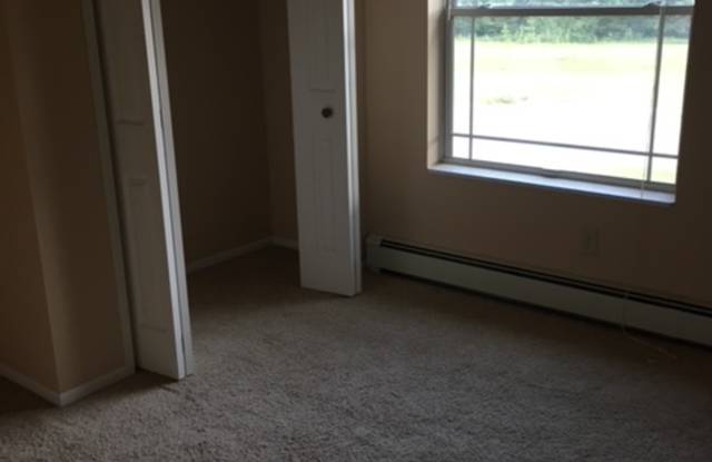 200 Eastern Ave S photos photos