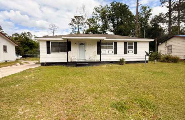 1409 Southwood Drive Valdosta, 3BR/1BA Gallery 1