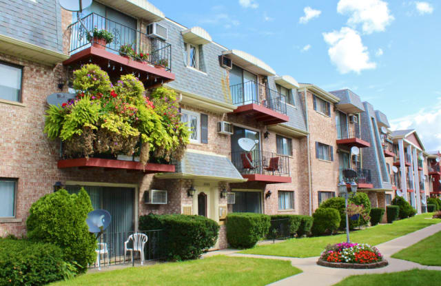 5351 North Delphia Avenue - 5351 North Delphia Avenue, Chicago, IL 60656