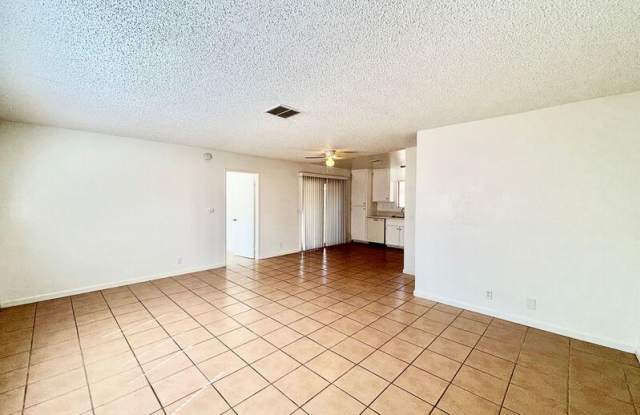 21480 Laguna Rd. Gallery 4