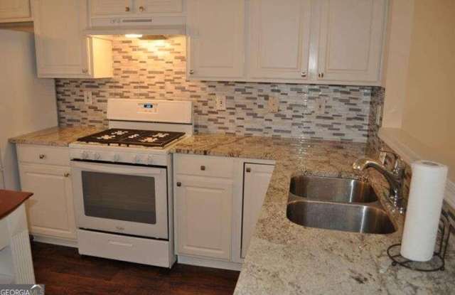 4111 Timbercreek Circle Gallery 3