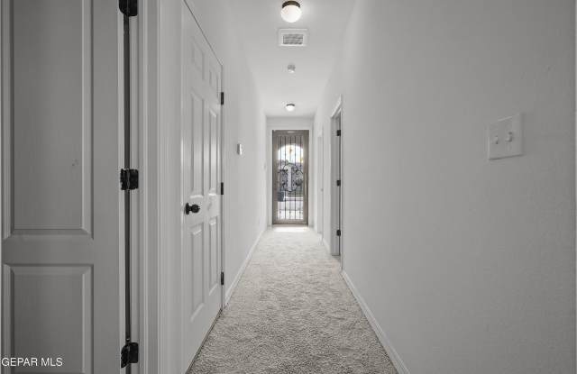 604 CEDARWOOD Avenue Gallery 4