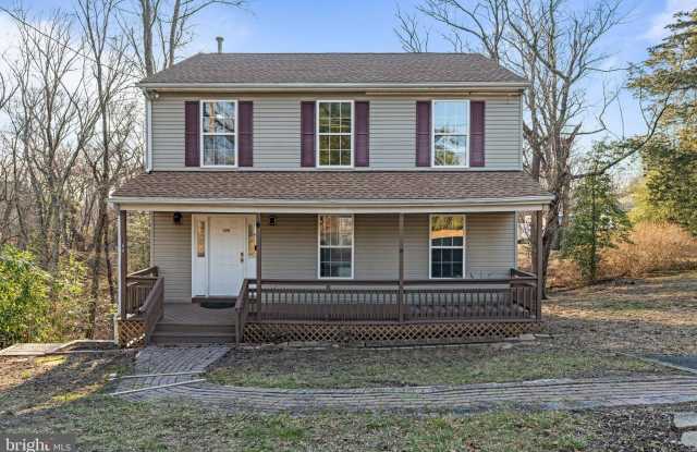 100 EBERT AVENUE photos photos