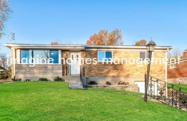 577 Claymore Terrace photos photos