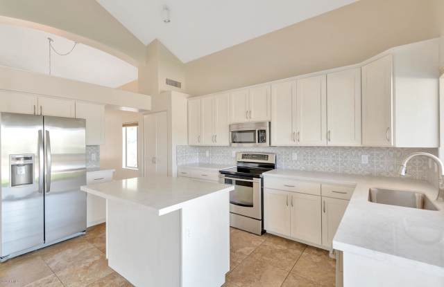 10318 E RAINTREE Drive Gallery 3