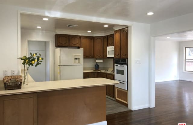 5368 South CENTINELA Avenue Gallery 4