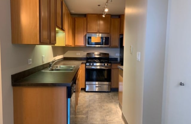 551 W North Avenue 408 - 551 West North Avenue, Chicago, IL 60610