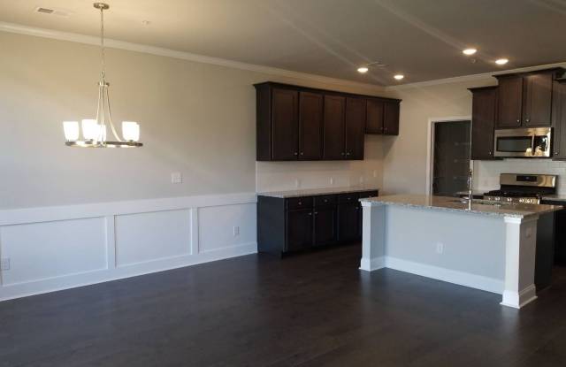 Single Family 3 Bedroom Townhome in Woodstock! - 104 Hibiscus Court, Cherokee County, GA 30188