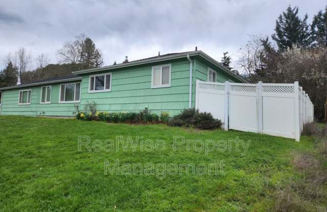 3089 Follett St photos photos