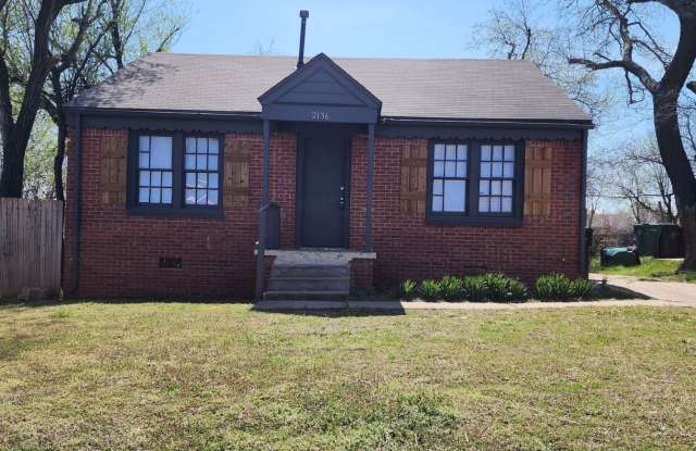 2 bed 1 bath with laundry room - 2136 Northwest 32nd Street, Oklahoma City, OK 73112