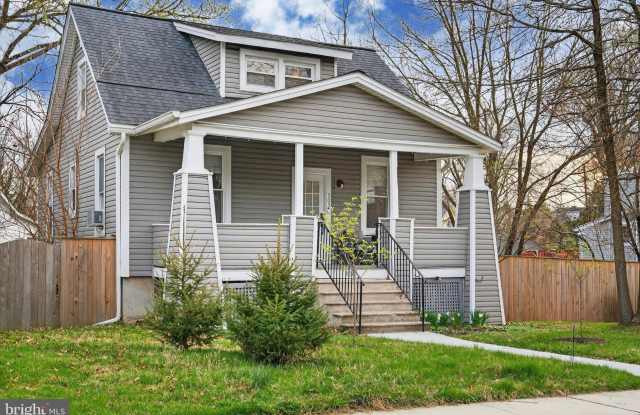 303 E MELROSE Avenue photos photos